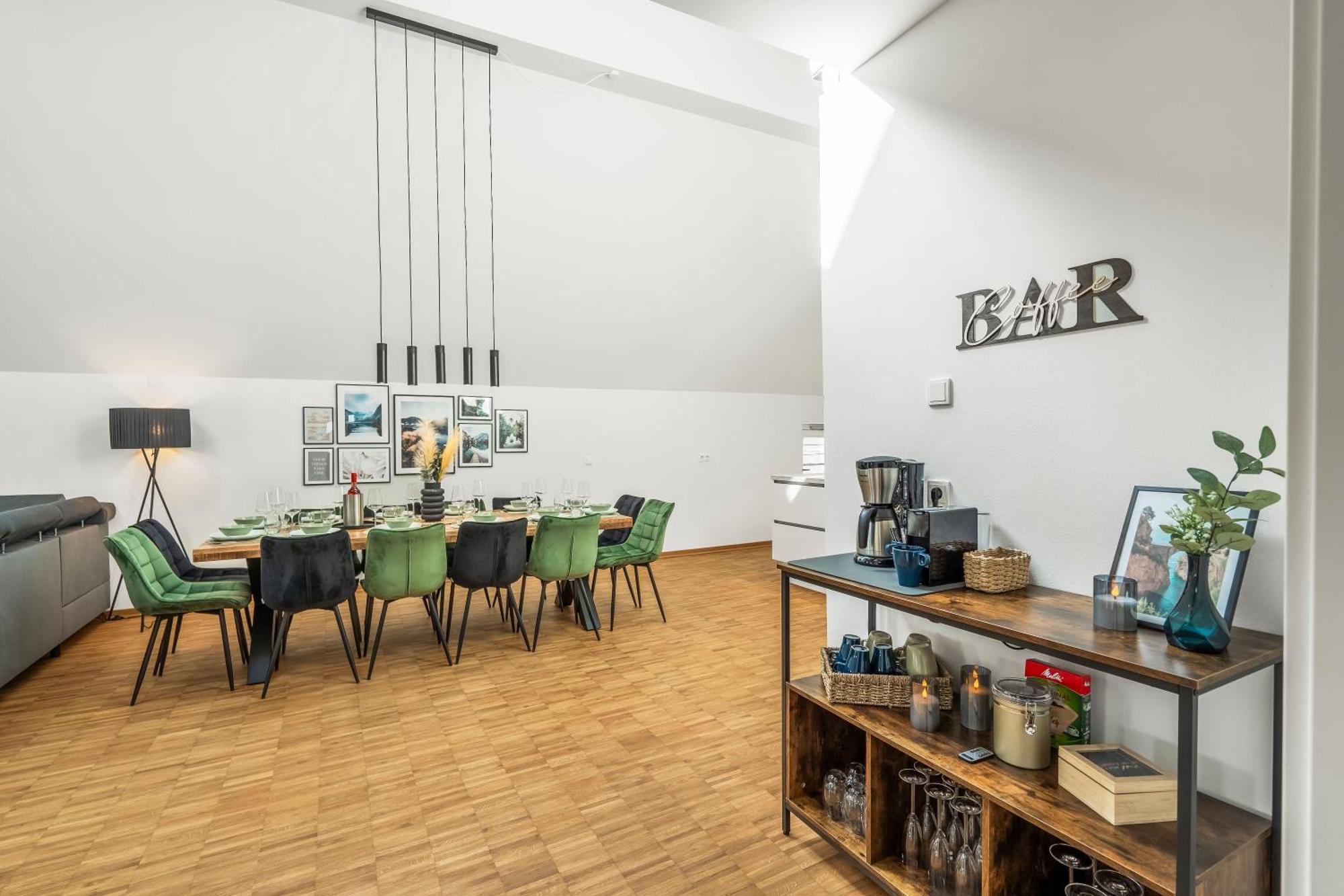 Dnd Design Loft I 170Qm I Parken I Balkon I Workstation I Netflix I Kaffee I Waschmaschine I Trockner I Xbox I Ausblick Apartment Wurzburg Exterior photo