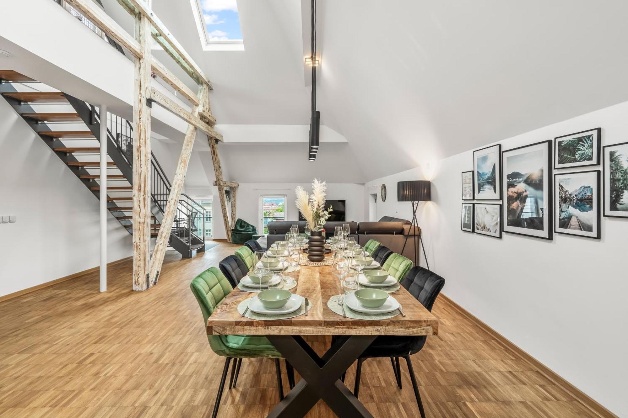 Dnd Design Loft I 170Qm I Parken I Balkon I Workstation I Netflix I Kaffee I Waschmaschine I Trockner I Xbox I Ausblick Apartment Wurzburg Exterior photo