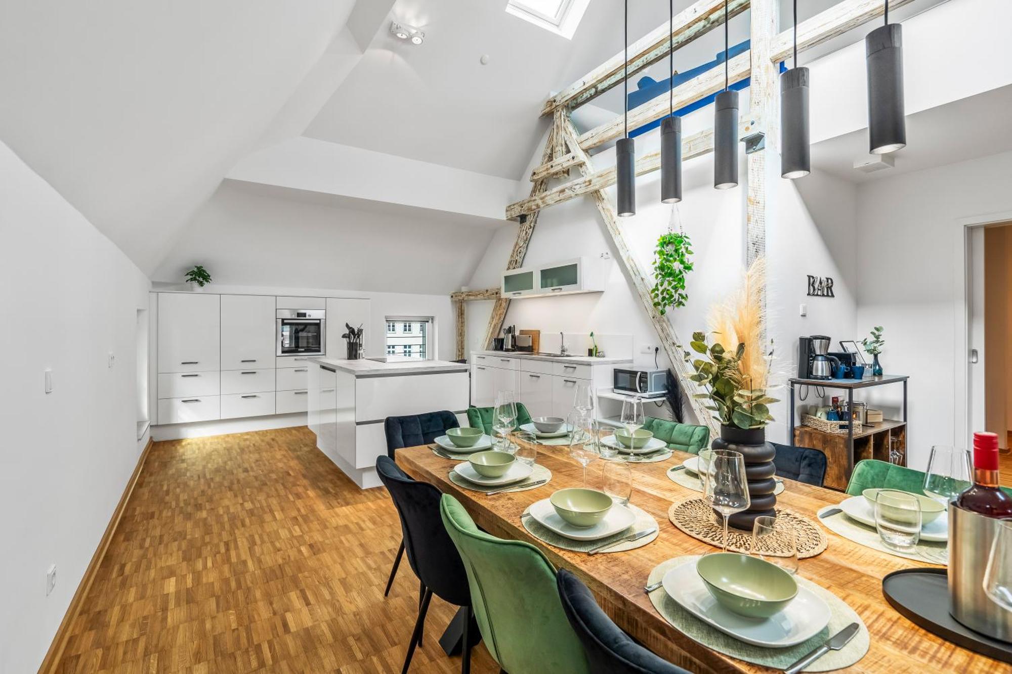 Dnd Design Loft I 170Qm I Parken I Balkon I Workstation I Netflix I Kaffee I Waschmaschine I Trockner I Xbox I Ausblick Apartment Wurzburg Exterior photo